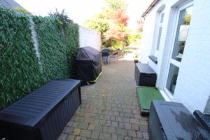 Side view- click for photo gallery